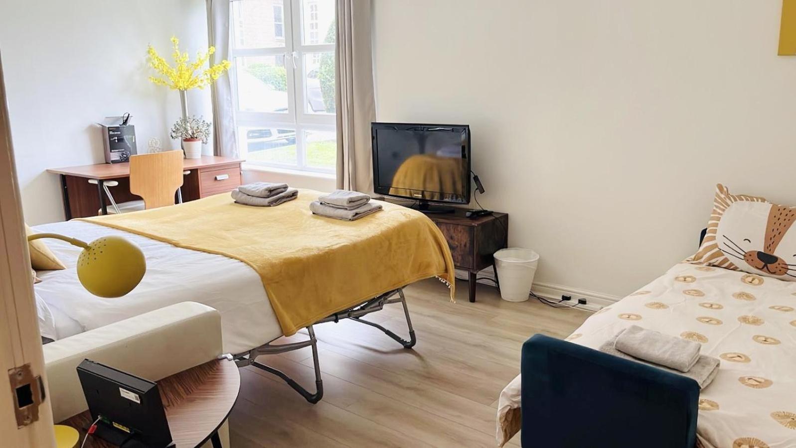Spacious City Centre Flat Free Parking& Superfast Wifi Edimburgo Exterior foto